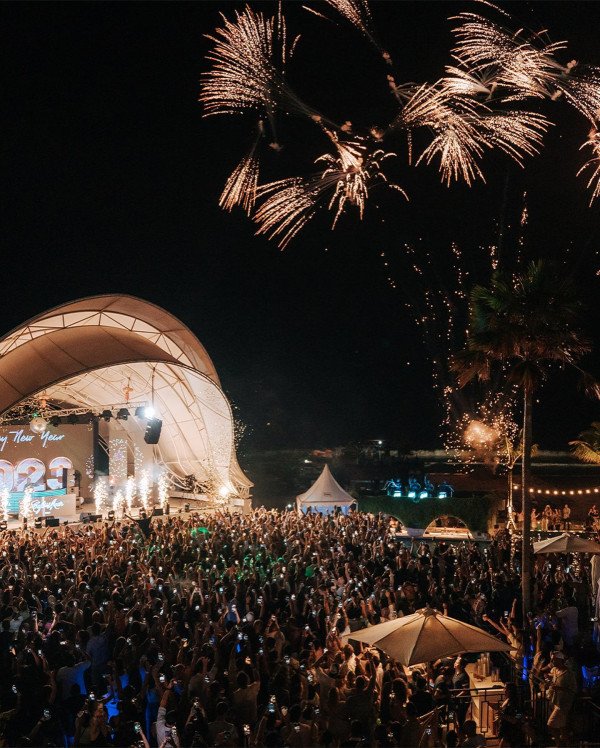 Whats On (16) | Café del Mar Bali